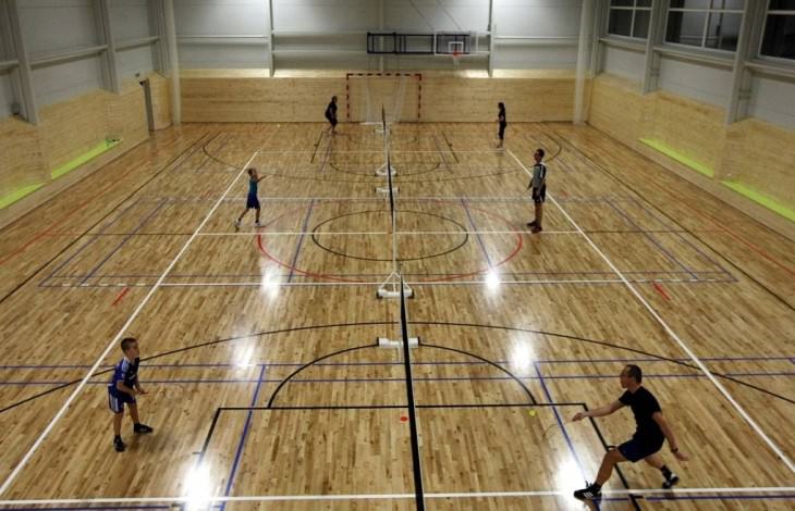 sportovni hala lhotka