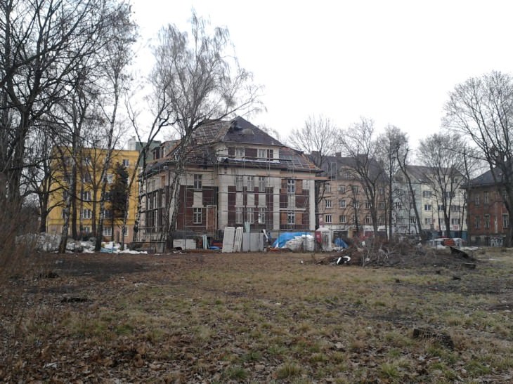vila 28 rijna