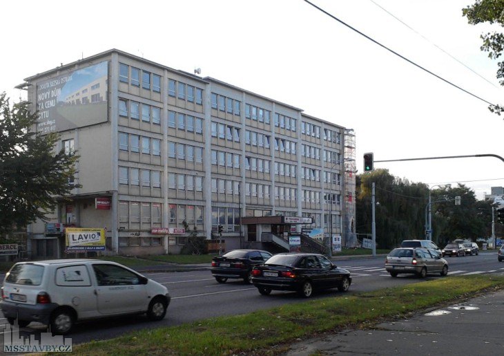 administrativni budova novinarska