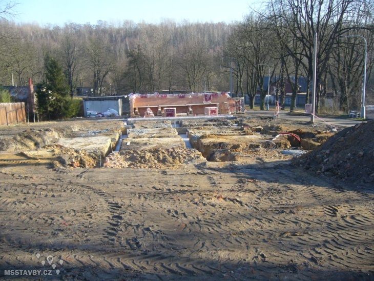 svata trojice