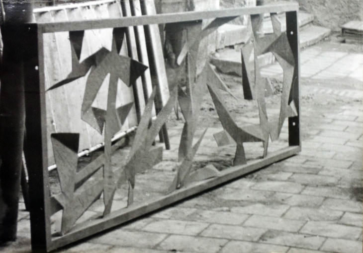 Jaroslava Schindlerová: dekorativní mříž pro restauraci Centrum, 1961–1964 (Zemský archiv v Opavě)