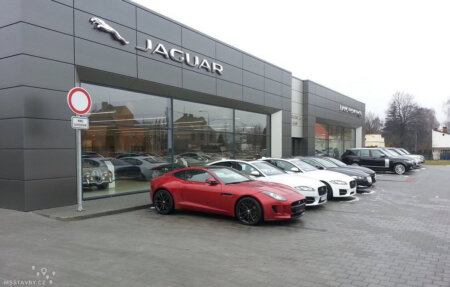 jaguár 2