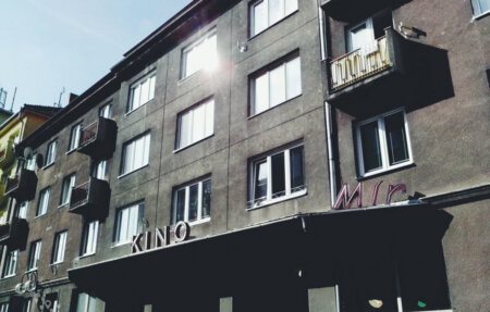 kino mir opava