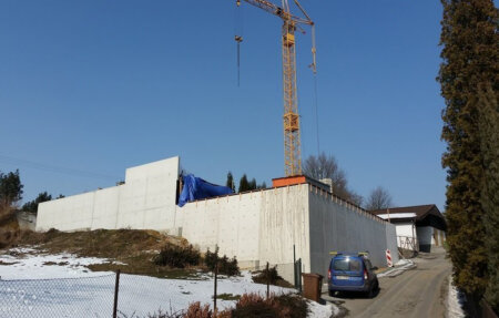 včelařská 1