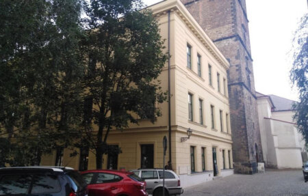 na pustkach