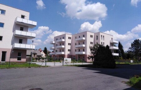 na porici