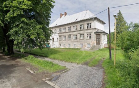 studenka_tovarni_1