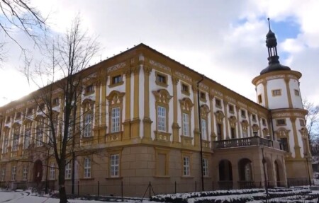 zamek linhartovy