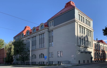 vos zdravotnicka