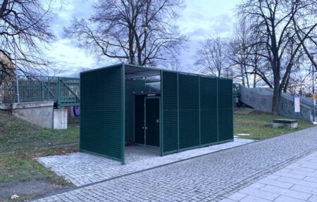 wc komenskeho sady