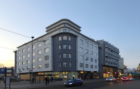 jureckova