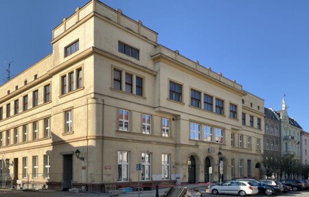 stara posta opava