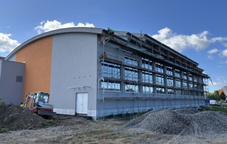 telocvicna dolni benesov