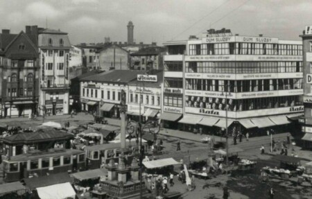 Masarykovo-namesti-S-1932-38x-Bata
