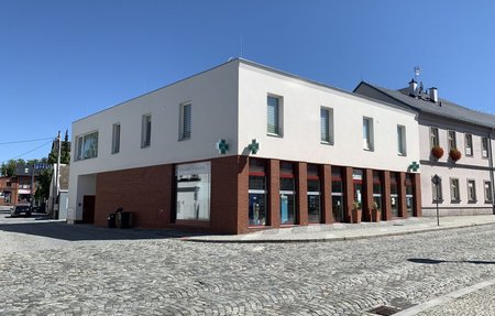 polyfunkcni objekt hlucin