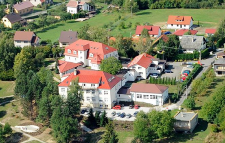 Ptačí pohled na Odborný léčebný ústav Metylovice.