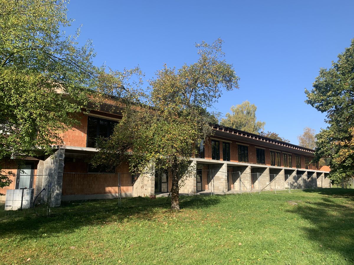 Novostavba rezidence ve Studénce.
